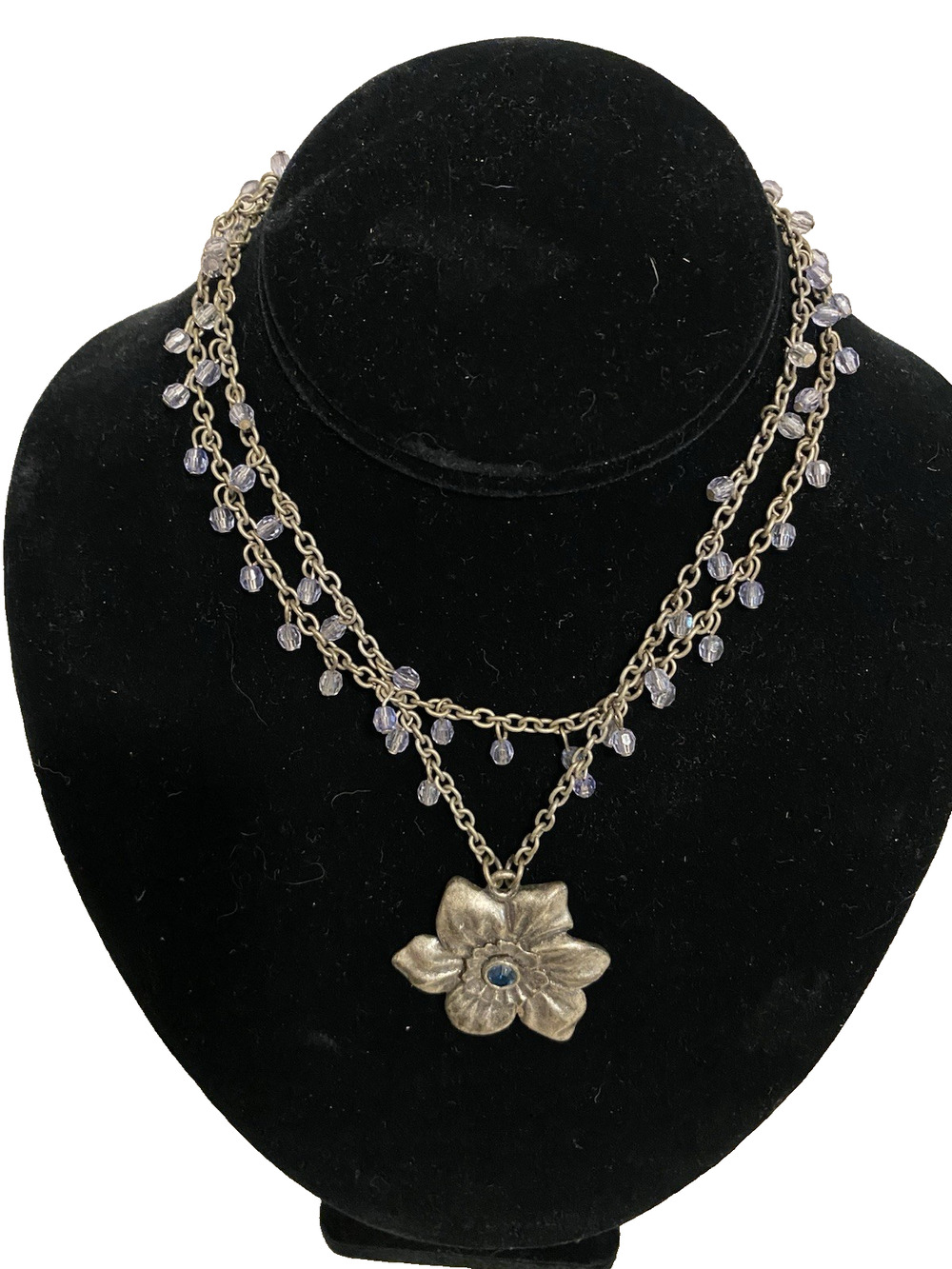 Vtg Costume Jewelry 18 in Flower Pendant Necklace Blue Jewel Cottage Core